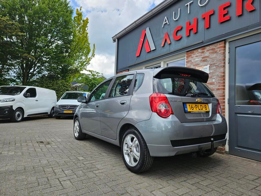 Chevrolet Aveo 1.2 16V LS+ Trekhaak! Airco! NAP! 5-Deurs! Le, Auto's, Voorwielaandrijving, Aveo, 4 cilinders, 400 kg