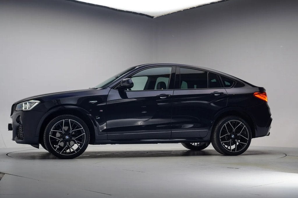 BMW X4 xDrive 20i M Sport High Executive Aut. [ Leder Camera, Auto's, BMW, Automaat, Gebruikt, Zwart, Bedrijf