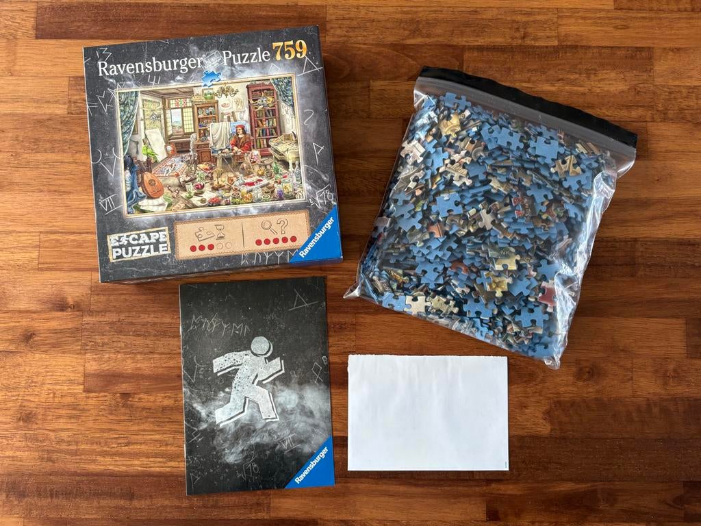 Escape Puzzle 759 stukjes - Kunstenaarsatelier, Ophalen, 500 t/m 1500 stukjes, Zo goed als nieuw, Legpuzzel