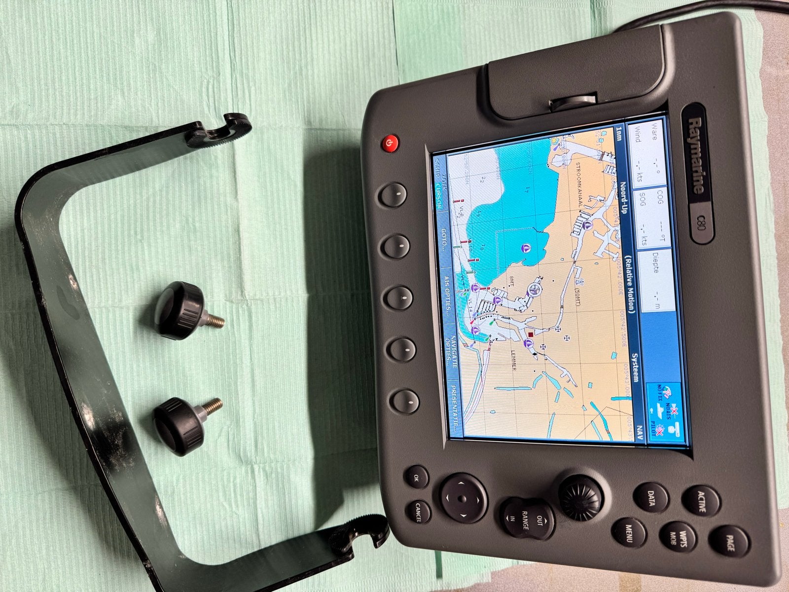 2x hele nette Raymarine C80 Kaartplotter met Navionics, Watersport en Boten, Ophalen of Verzenden, Gebruikt, Kaartplotter of Fish Finder