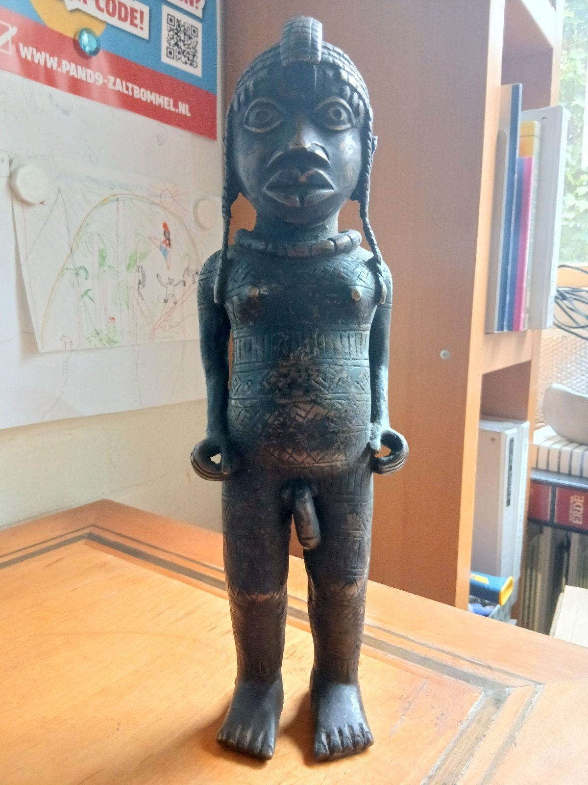 Bronzen Beeld van een Afrikaanse Man, Ophalen of Verzenden, Brons, Overige stijlen, Afrika