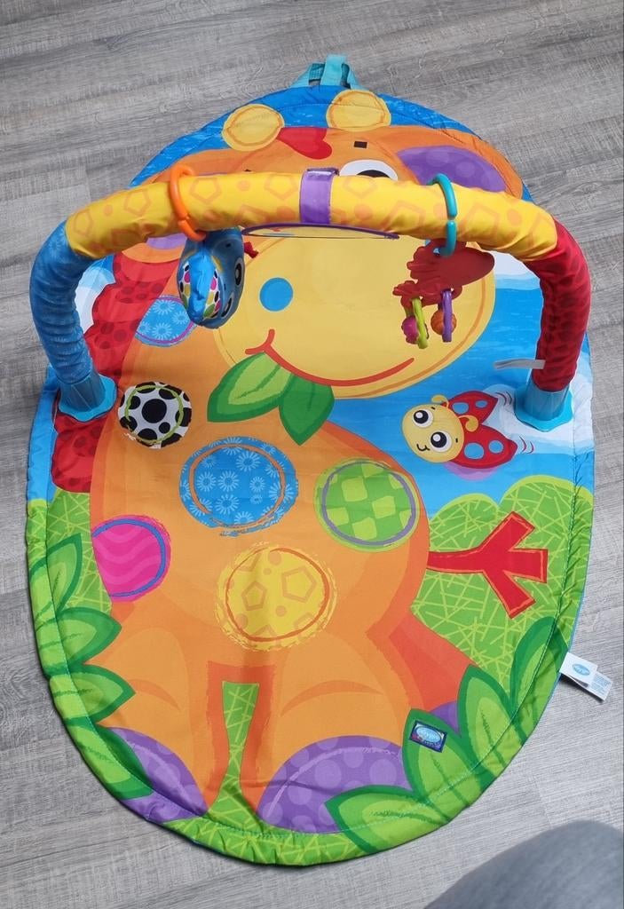 Vrolijk speelkleed met babygym en speeltjes, Ophalen, Zo goed als nieuw, Speelkleed