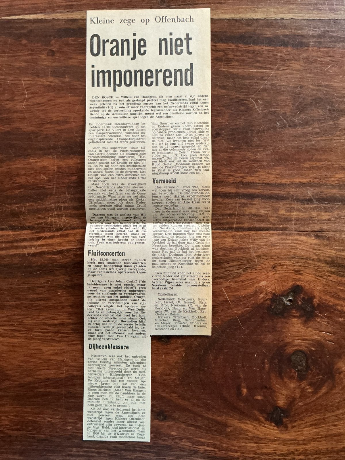Voetbal krantenartikel Nederland Kickers Offenbach juni 1974, Ophalen of Verzenden, Knipsel(s)
