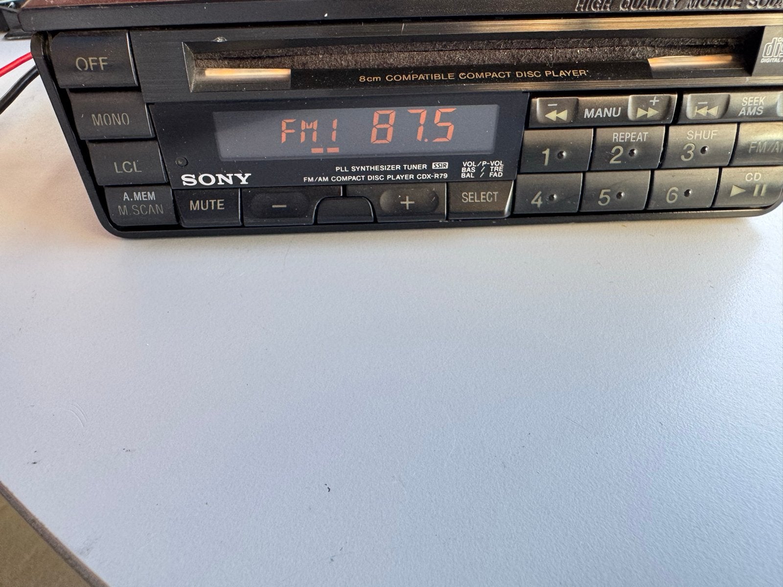 Sony CDX-R79 Autoradio met 2x XM-301 Versterkers, Ophalen of Verzenden, Zo goed als nieuw