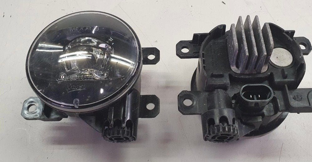 Mistlamp set LED Valeo voor diverse PSA modellen, Auto-onderdelen, Ophalen of Verzenden, Gebruikt, Opel