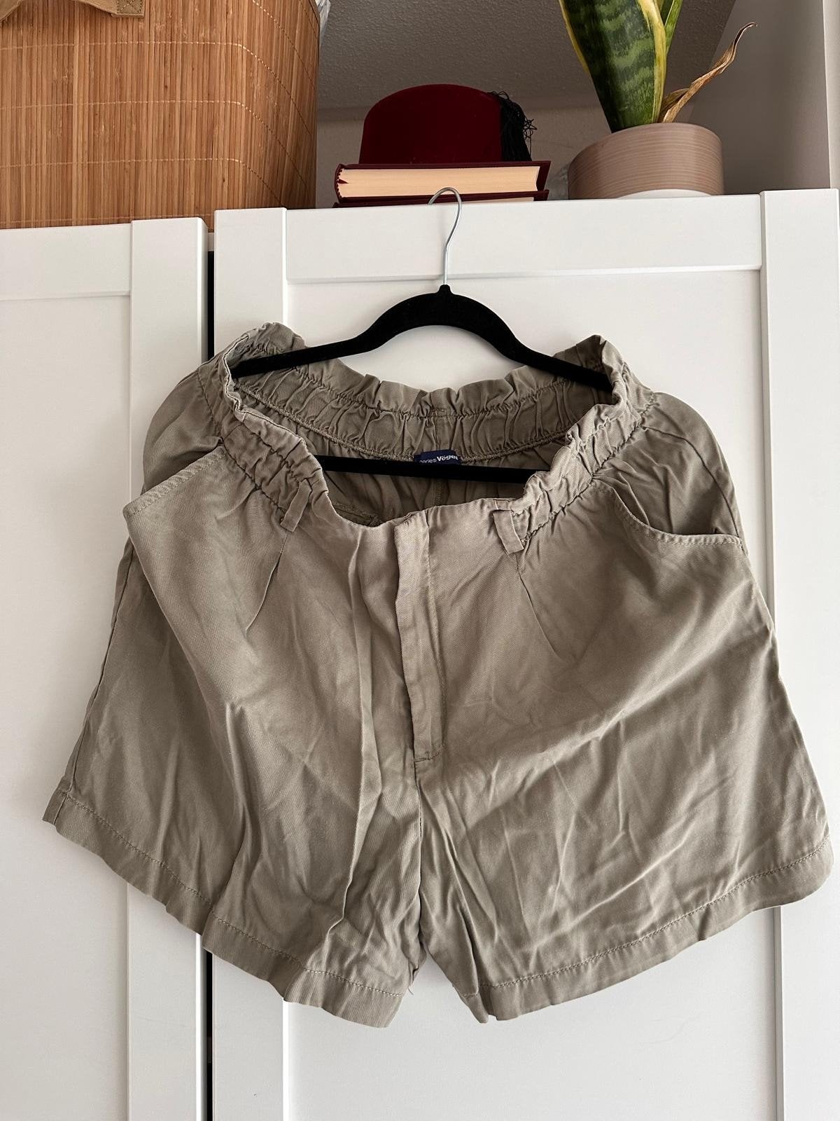 Charles Vögele korte broek maat 44/46, Kleding | Dames, Kort, Beige, Maat 46/48 (XL) of groter, Ophalen of Verzenden