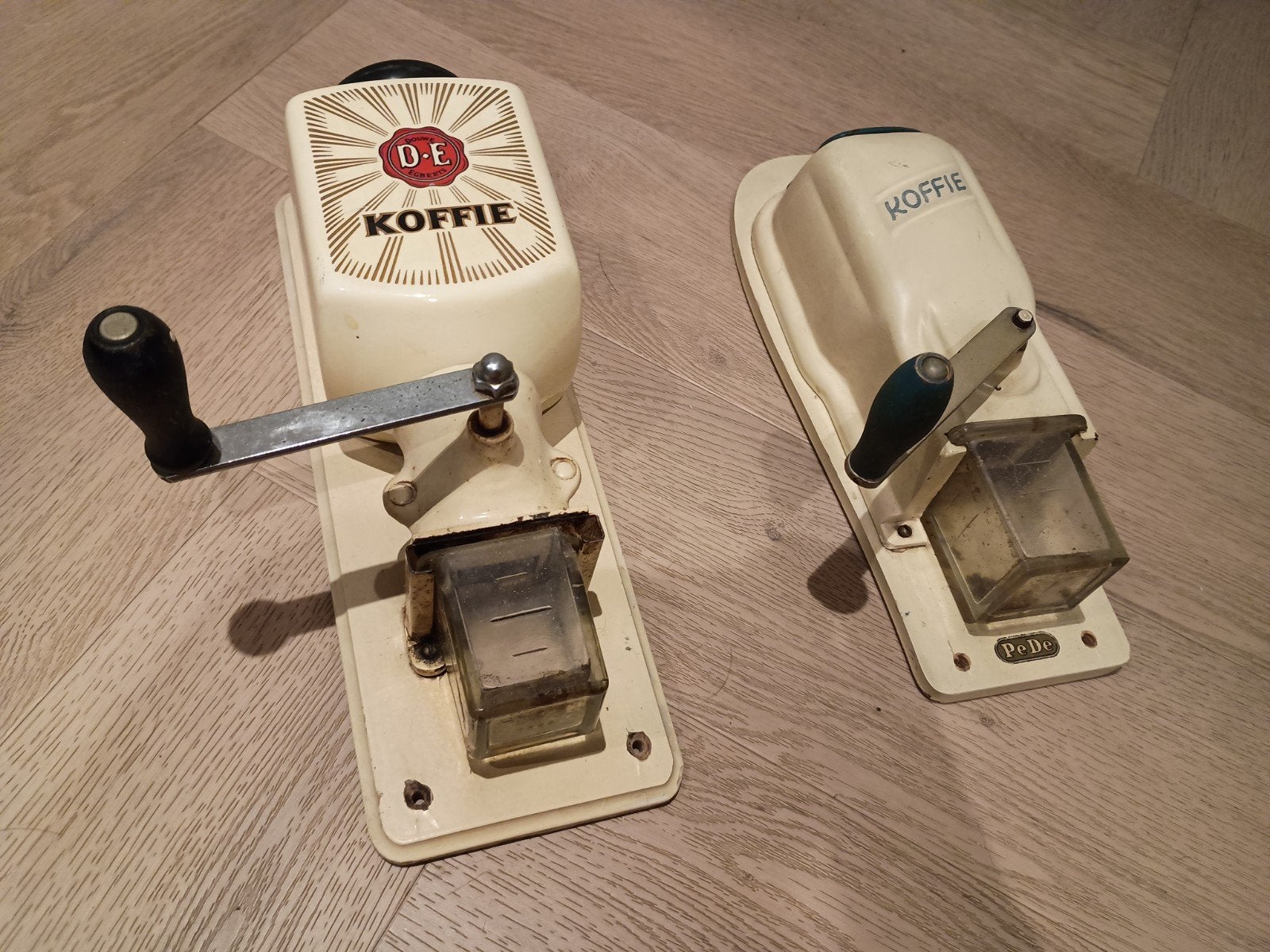 Vintage PeDe Koffiemolens - Wandmodellen, Ophalen of Verzenden