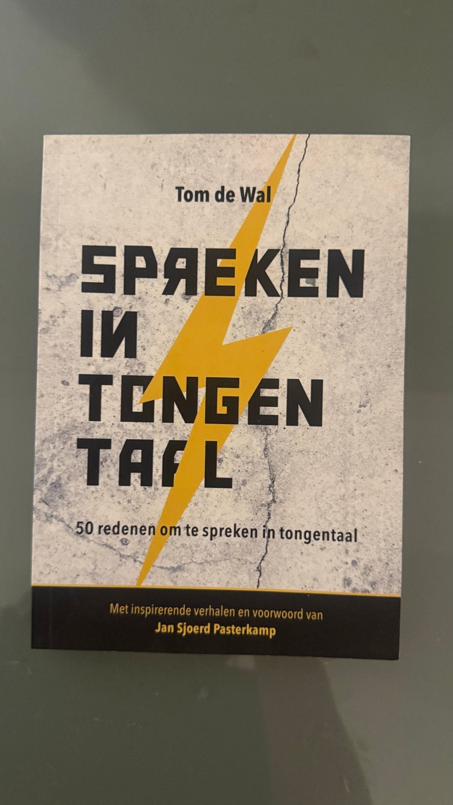 Spreken in Tongentaal - Tom de Wal (Nieuwstaat), Ophalen of Verzenden, Zo goed als nieuw, Christendom | Protestants