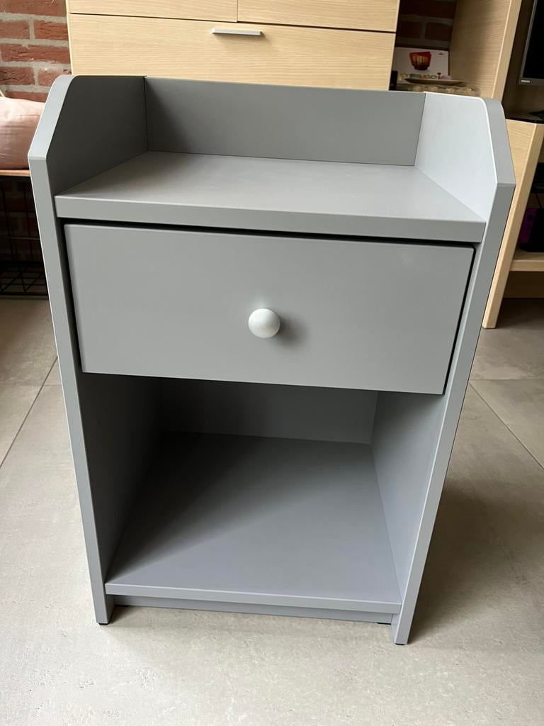 IKEA Hauga nachtkastje grijs, Ophalen, Minder dan 45 cm, 55 tot 70 cm, Zo goed als nieuw