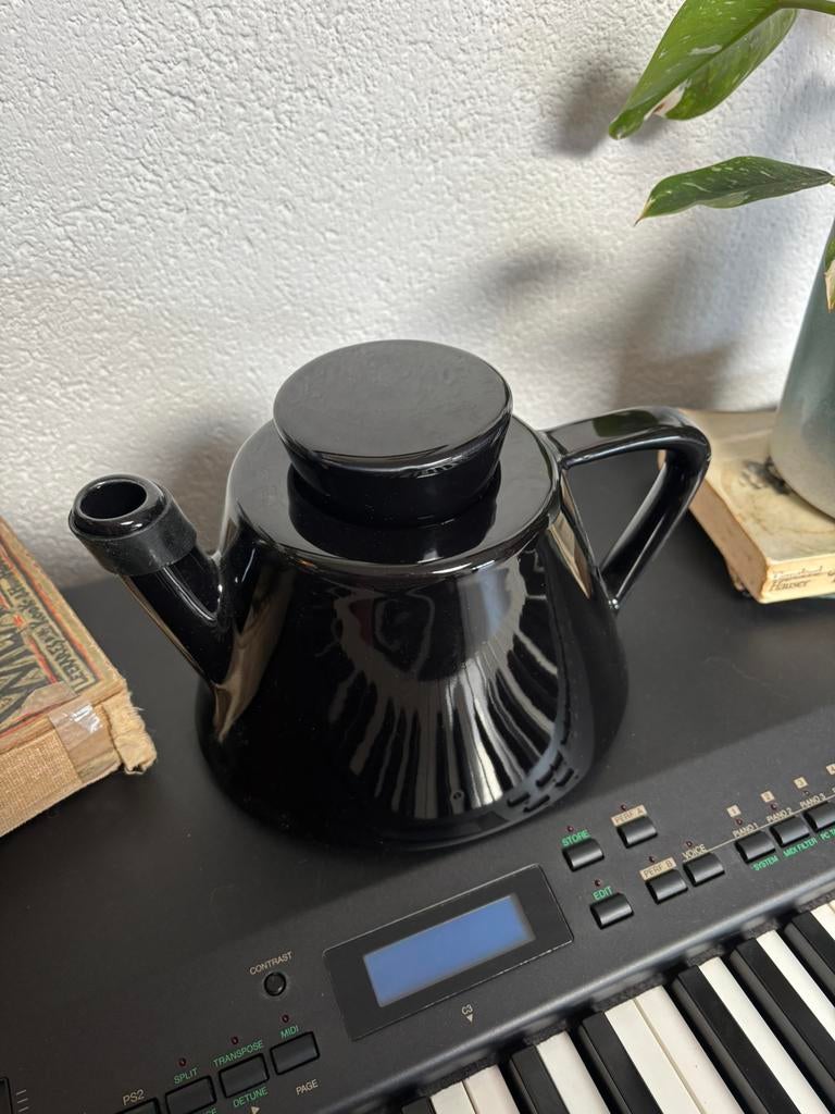 Vintage IKEA värme theepot, Theepot/fluitketel, IKEA, Ophalen of Verzenden, Zo goed als nieuw