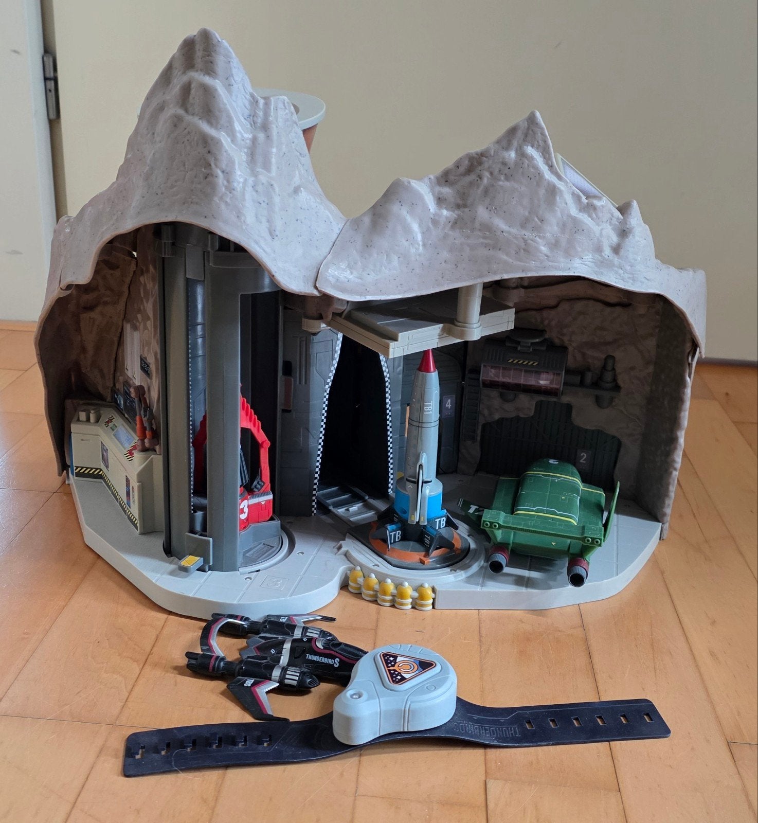 Thunderbirds Tracy Island speelset met voertuigen, Ophalen, Zo goed als nieuw, Jongen of Meisje