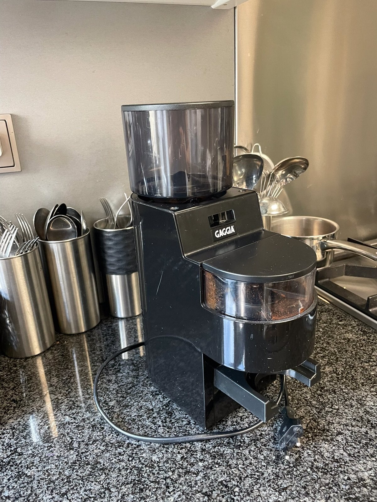 Gaggia MDG koffiemolen, Witgoed en Apparatuur, Koffiezetapparaten, Ophalen, Zo goed als nieuw, Espresso apparaat, Gemalen koffie