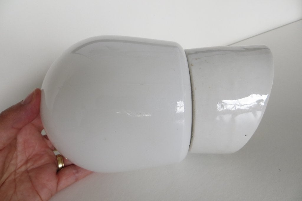 Design wandlamp is ontworpen door Prof. Wilhelm Wagenfeld, Antiek en Kunst, Antiek | Lampen, Ophalen of Verzenden