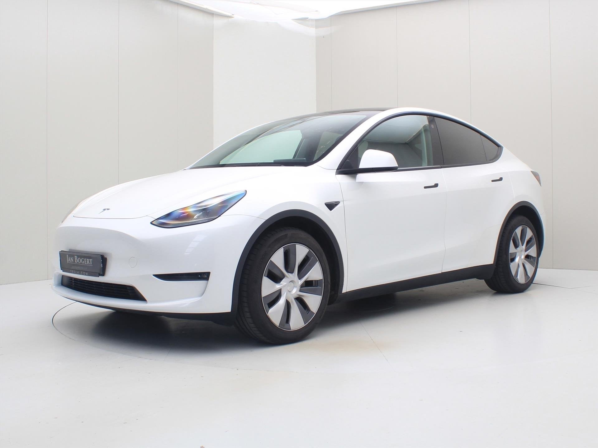 Tesla Model Y Long Range AWD 75kWh 351pk 94.4% SoH [ AMD RYZ, Automaat, Gebruikt, Zwart, Wit
