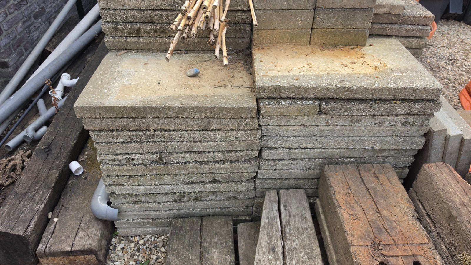 Gebruikte terrastegels en klinkers, Tuin en Terras, Tegels en Klinkers, Ophalen, Gebruikt, Klinkers, 10 m² of meer
