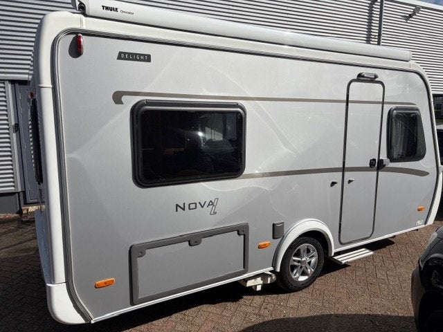 Eriba Nova L 465, Standaardzit, Particulier, Dwarsbed, Eriba