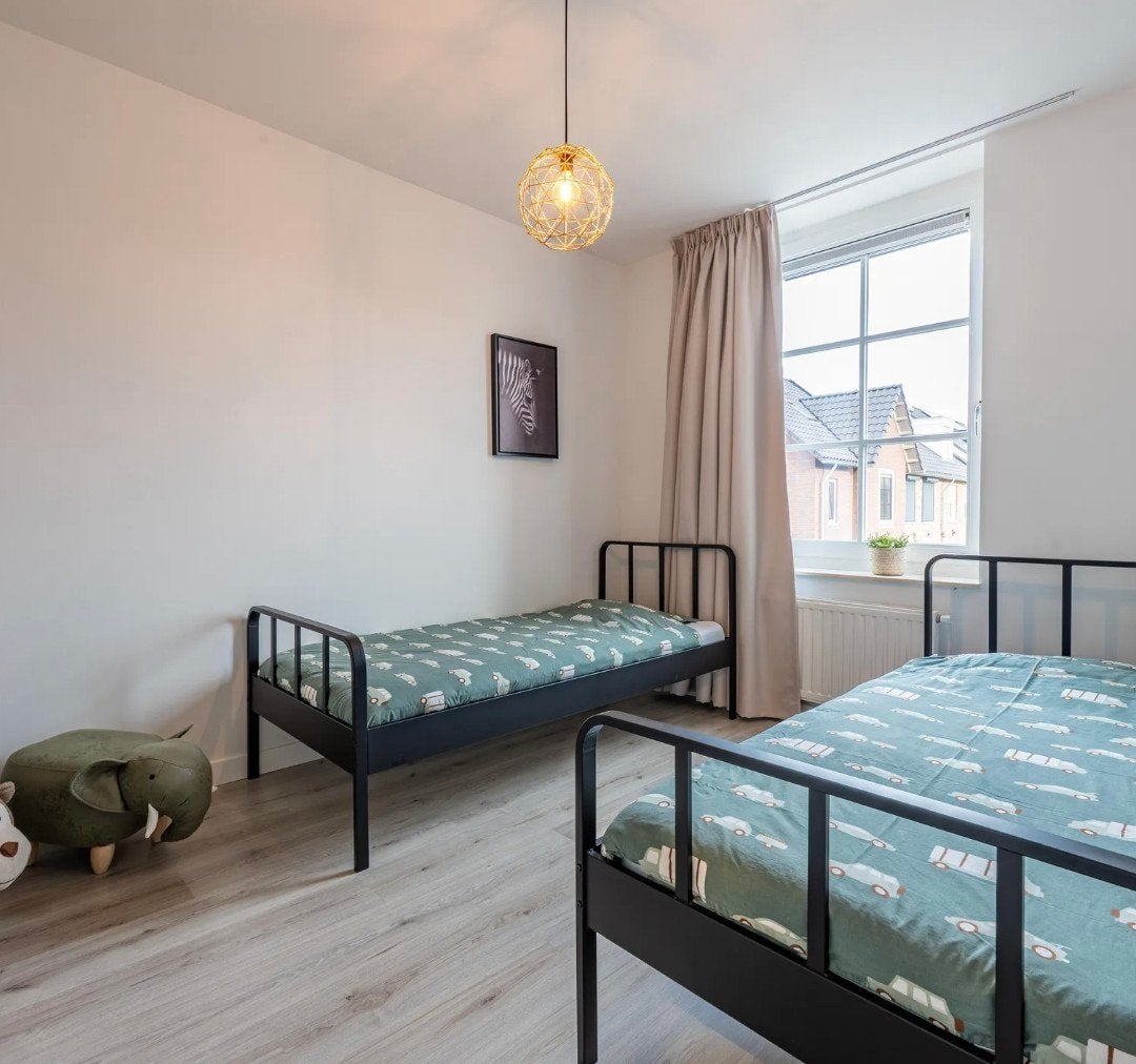 Eenpersoonsbed met metalen frame 90x200, Ophalen, Gebruikt, 90 cm, Eenpersoons