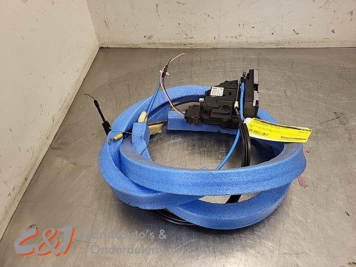 Schuifdeur Slotmechaniek rechts van een Citroen Jumper