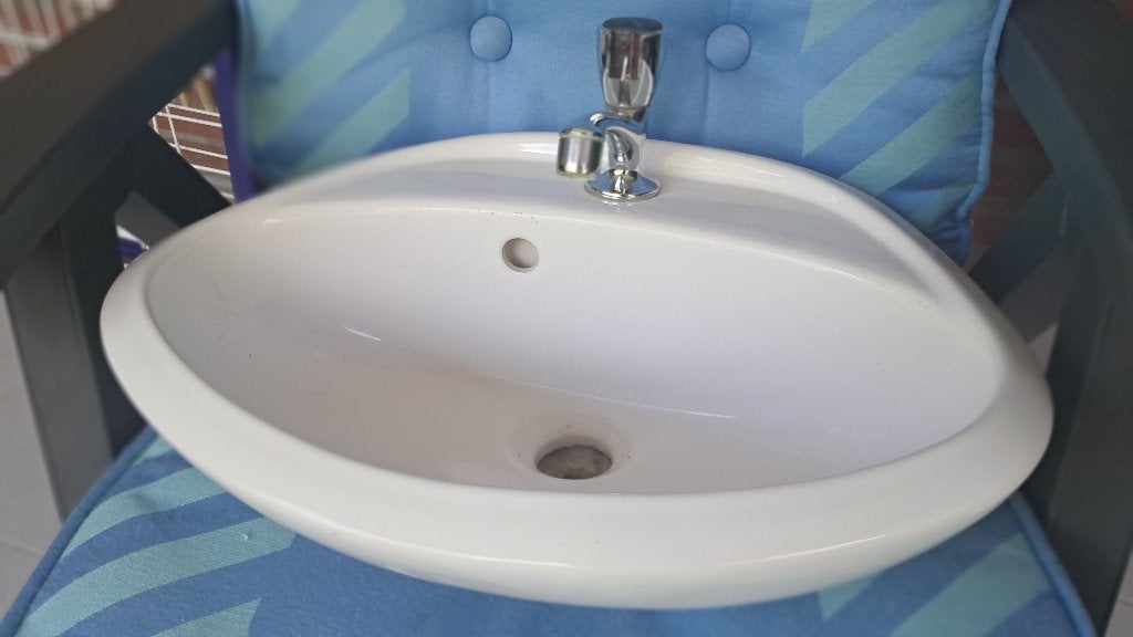 wc fontijn 45 x35 cm en afvoerplug., Doe-het-zelf en Verbouw, Sanitair, Ophalen of Verzenden, Gebruikt, Chroom, Toilet