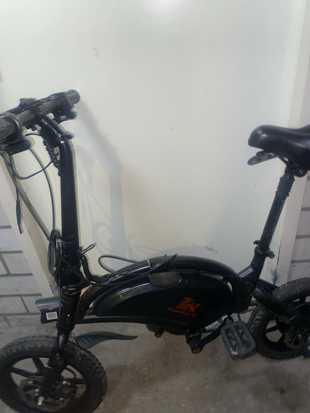 Opknapper: Elektrische vouwfiets - motor werkt niet, Overige merken, Minder dan 30 km per accu, Gebruikt, Ophalen of Verzenden