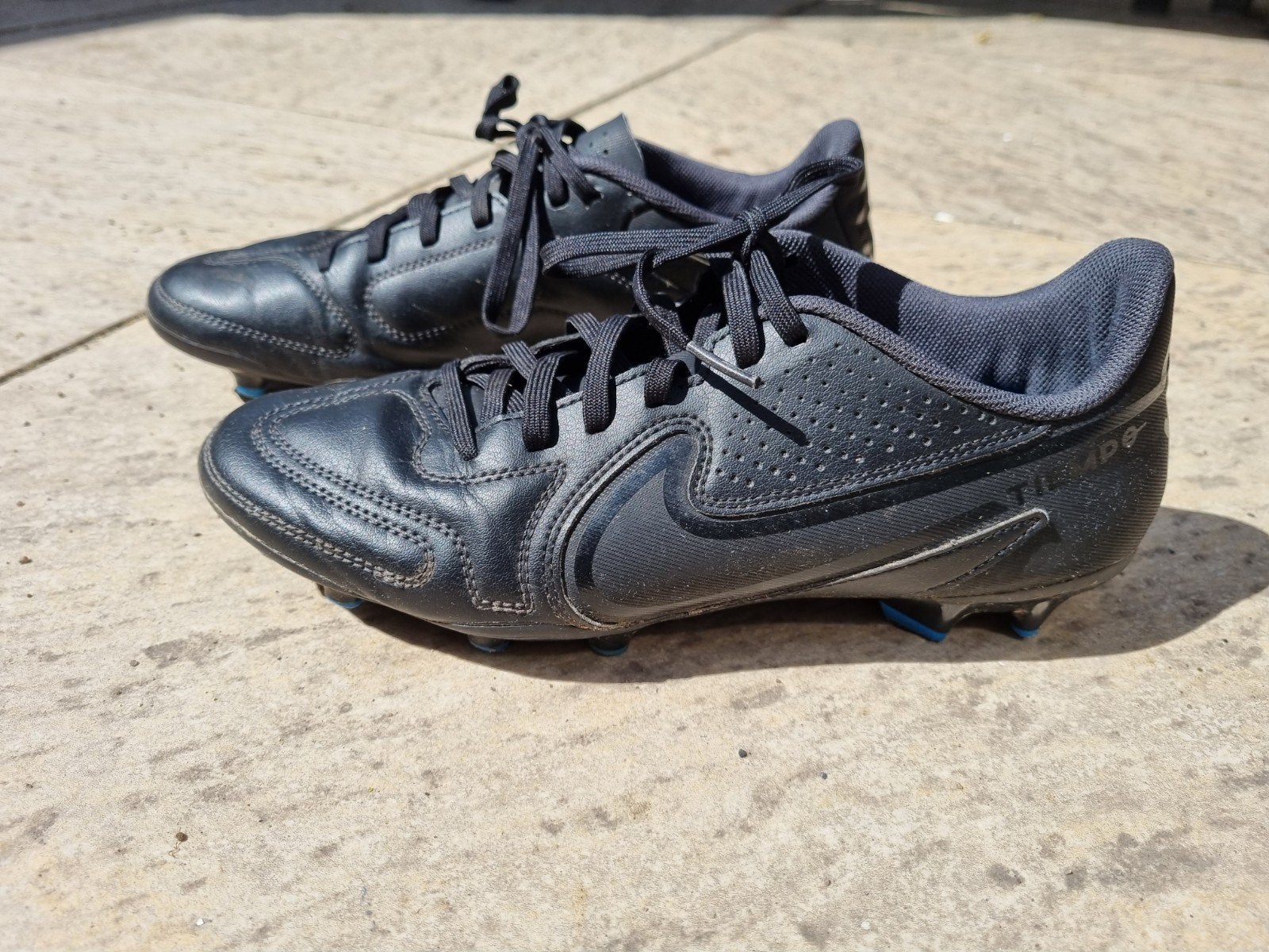 Nike voetbalschoenen maat 40,5, Sport en Fitness, Voetbal, Maat XS of kleiner, Ophalen of Verzenden, Gebruikt, Schoenen
