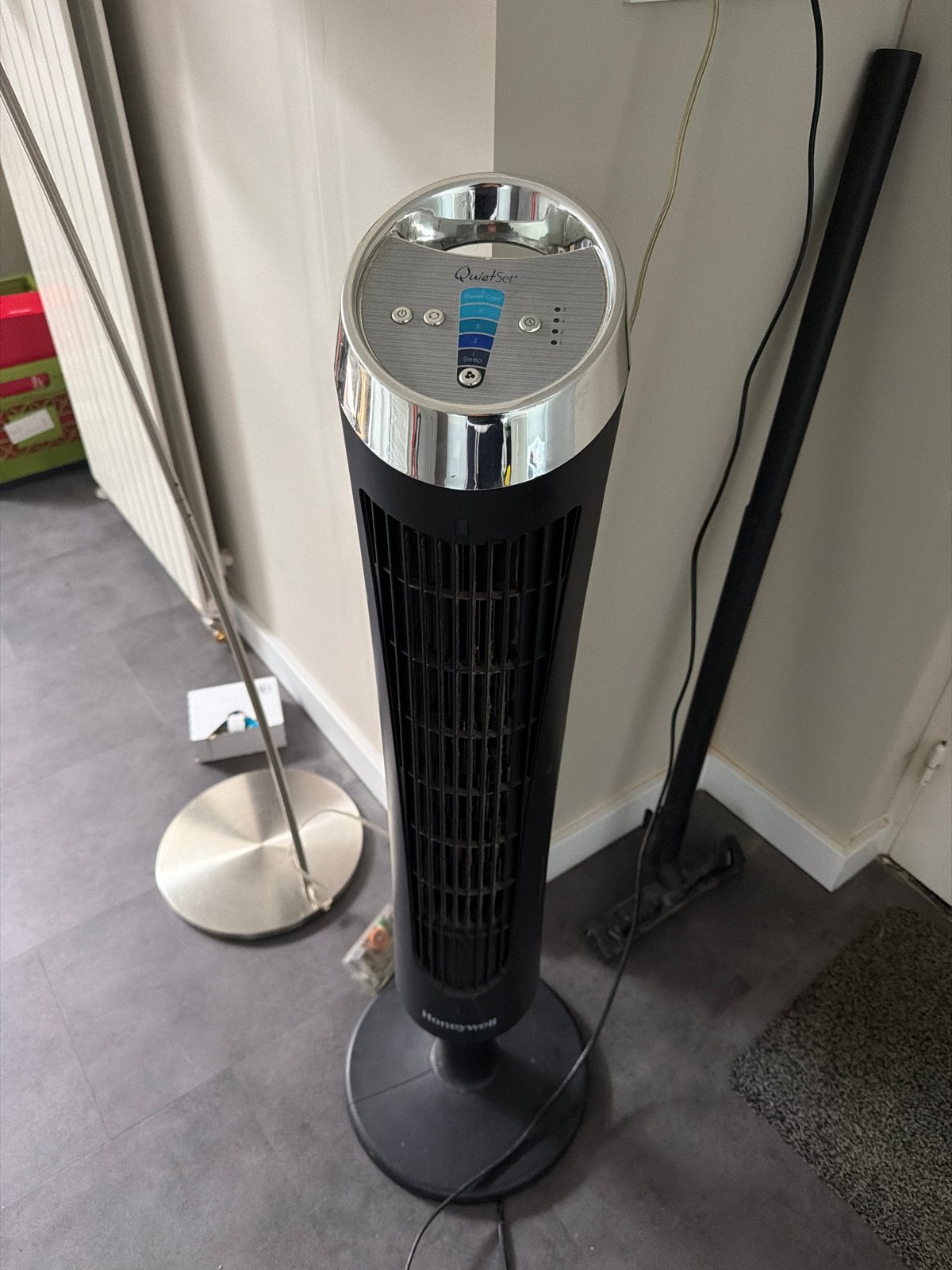 Honeywell torenventilator - voetje afgebroken, Ophalen, Ventilator met afstandsbediening, Niet werkend, Torenventilator