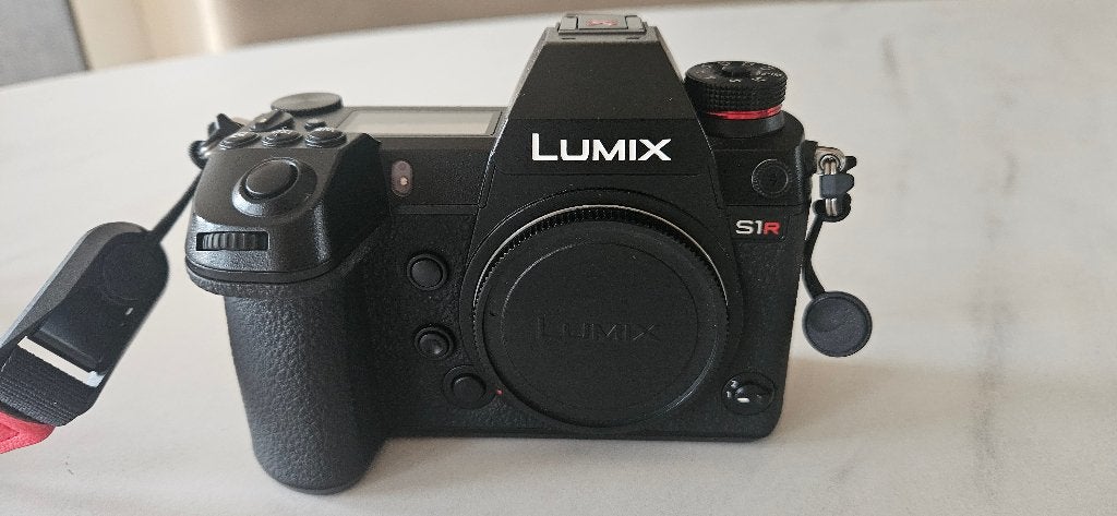Panasonic Lumix DC-S1R, Ophalen, Panasonic, Spiegelreflex, 47 megapixels