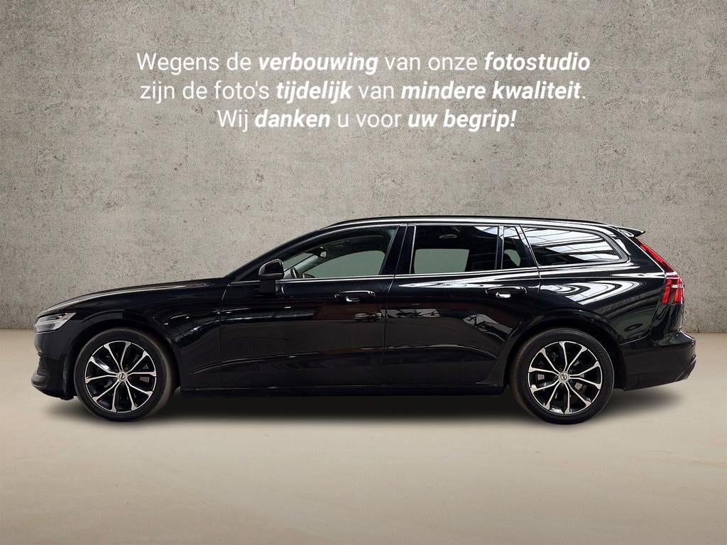 Volvo V60 2.0 B3 Momentum Sport 177Pk Automaat (APPLE CARPLA, 12 maanden, Stof, 4 cilinders, Zwart