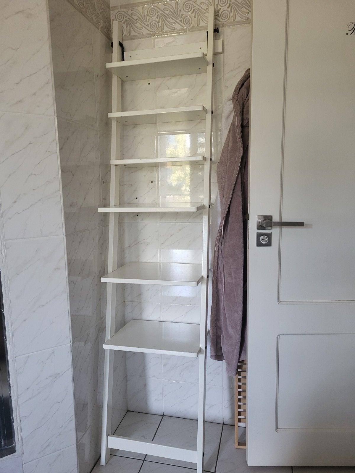 IKEA wandrek (2 stuks beschikbaar), Ophalen