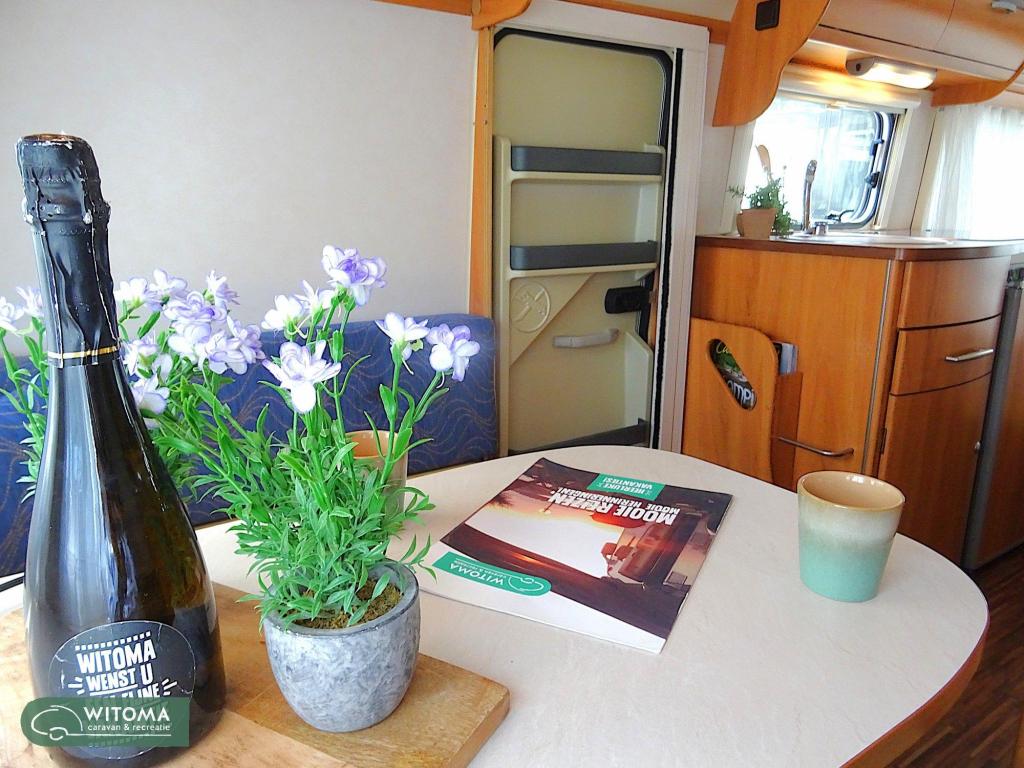 Eriba Touring Troll 530 GT, Caravans en Kamperen, Caravans, Standaardzit, Schokbreker, Bedrijf, Eriba