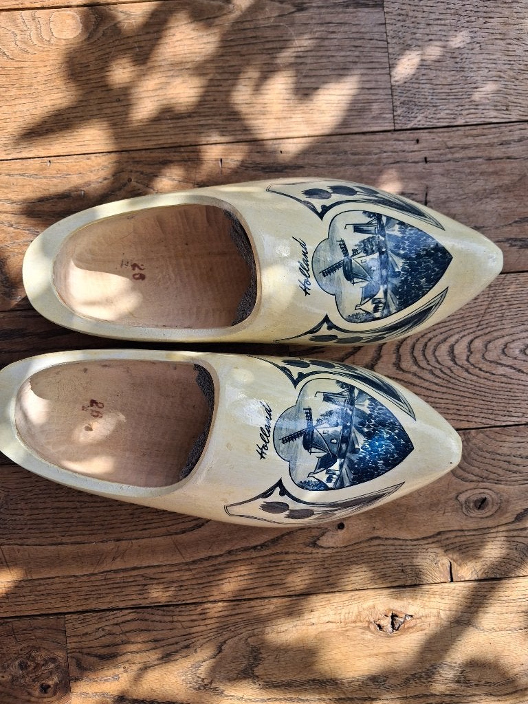 Houten klompen, Blauw, Overige typen, Ophalen of Verzenden, Onbekend