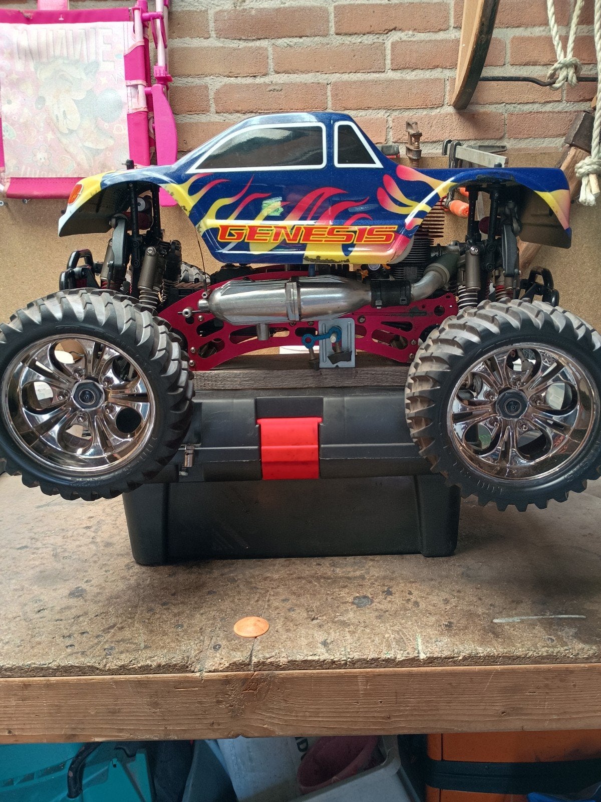CEN Genesis .46 Nitro Monster Truck  Complete RTR Set te rul, Ophalen, Gebruikt, Auto offroad, Schaal 1:8