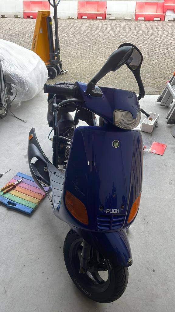 Piaggio zip type 3 (project scooter), Fietsen en Brommers, Scooters | Piaggio, Ophalen, Zo goed als nieuw, Benzine, Zip