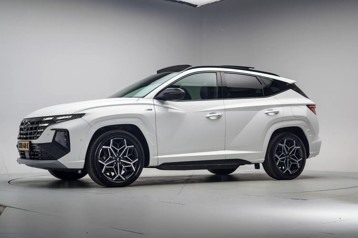 Hyundai Tucson 1.6 T-GDi PHEV 265pk N Line Sky 4WD [ Panoram, Auto's, Hyundai, Automaat, 1350 kg, Gebruikt, 4 cilinders