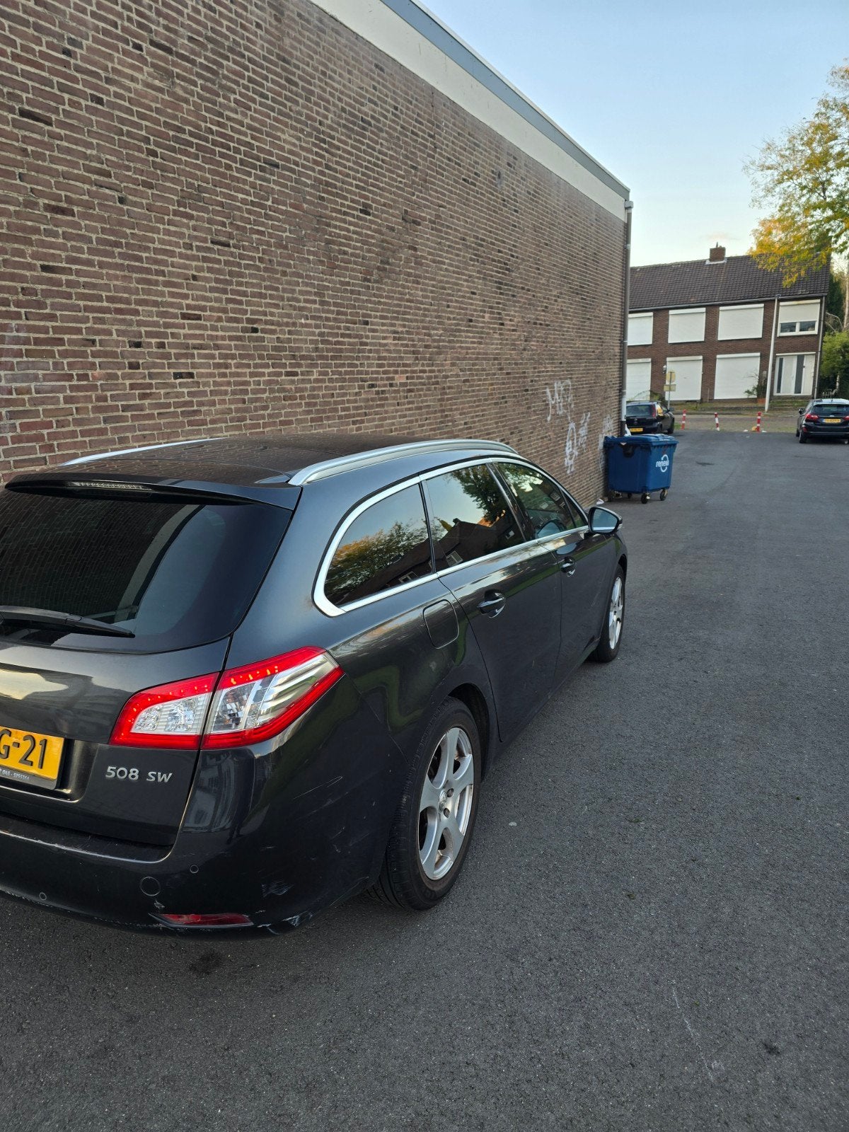 Peugeot 508 1.6 THP 155pk Aut. 2013 Grijs, Auto's, Particulier, 1405 kg, 750 kg, 5 stoelen