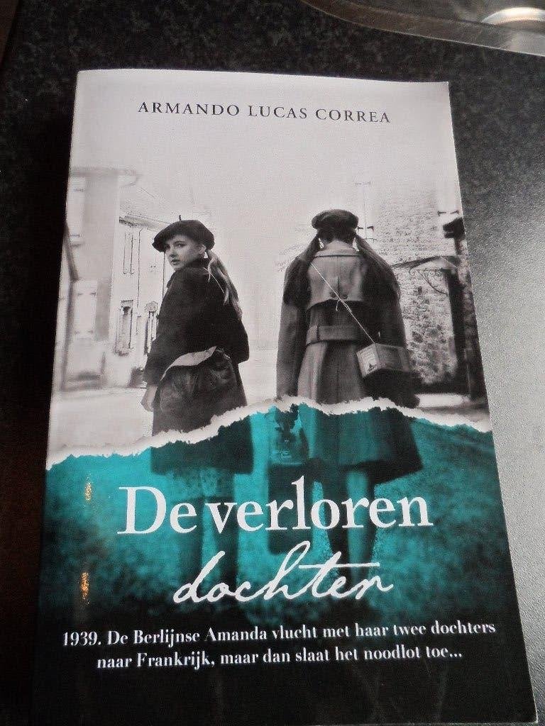 Armando Lucas Correa - De verloren dochter, Boeken, Romans, Zo goed als nieuw, Ophalen of Verzenden