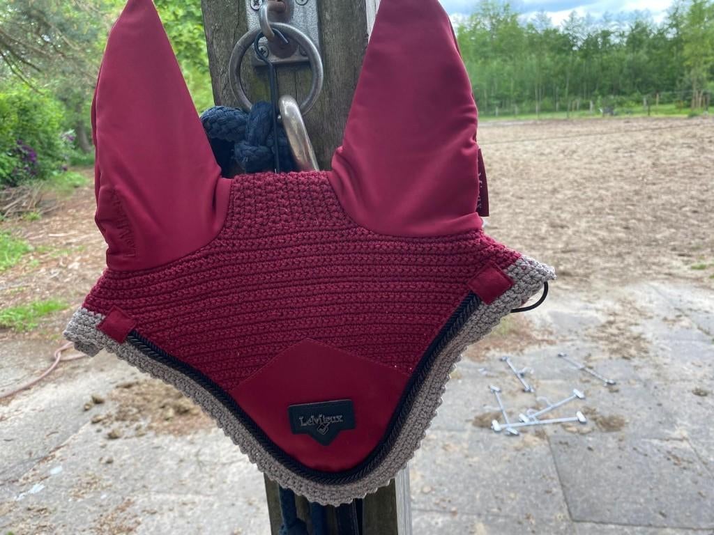oornetje lemieux Ember, Dieren en Toebehoren, Paarden en Pony's | Dekens en Dekjes, Full (L), Rood, Ophalen of Verzenden, Zo goed als nieuw