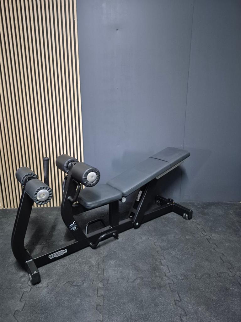 Technogym adjustable decline / ab crunch pure, Ophalen, Zo goed als nieuw, Buik