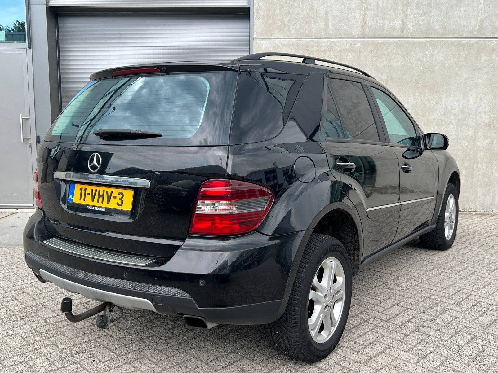 Zwarte Mercedes ML 320 CDI SUV 4X4 GrijsKenteken/NieuweAPK!, Automaat, 2240 kg, Bedrijf, Diesel