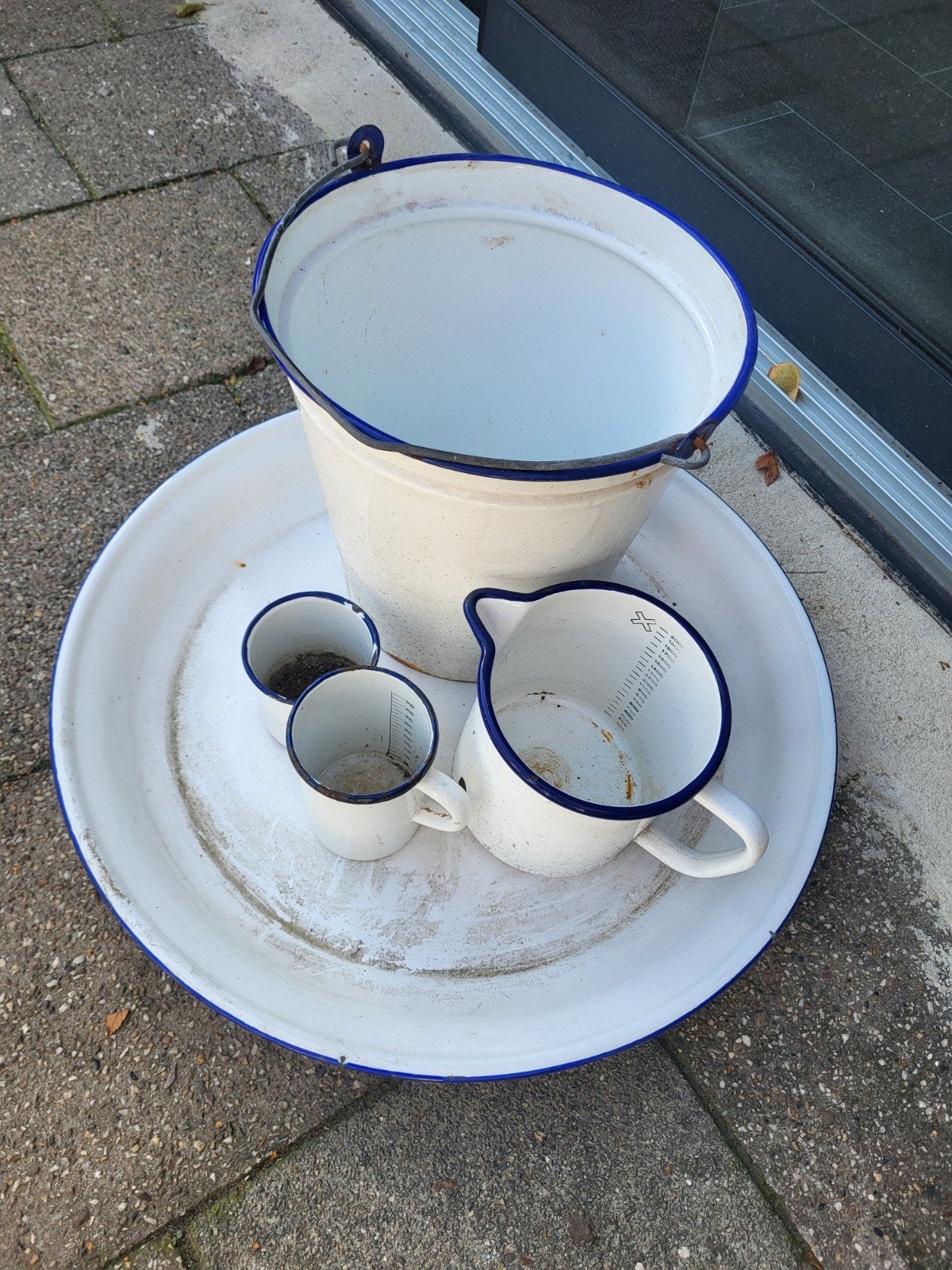 Set emaille decoratie: emmer, maatbeker, mokken, schaal, Ophalen of Verzenden