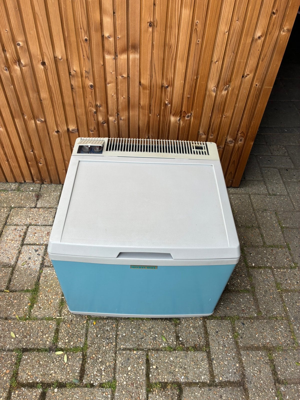 Camping koelbox mobicool A40 gas/230v/12v, Caravans en Kamperen, Koelboxen, Ophalen, Zo goed als nieuw, Elektrisch