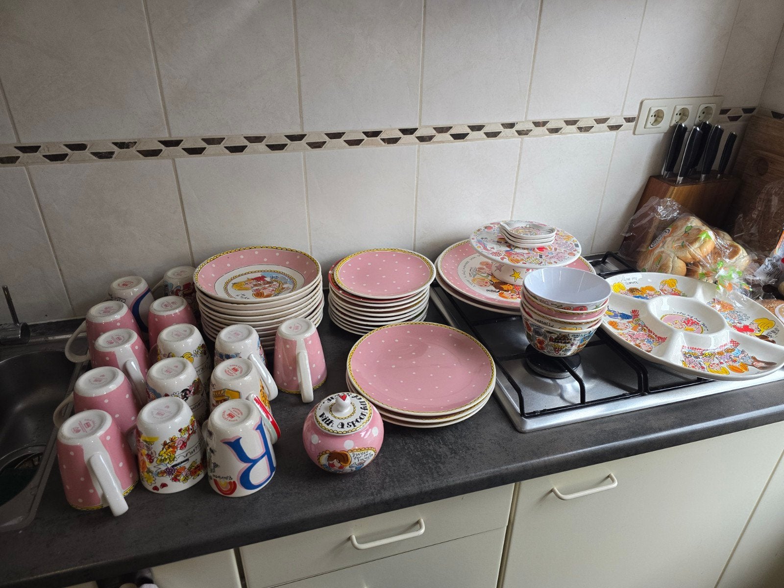 Grote collectie Blond Amsterdam servies, Ophalen, Aardewerk, Bord(en)