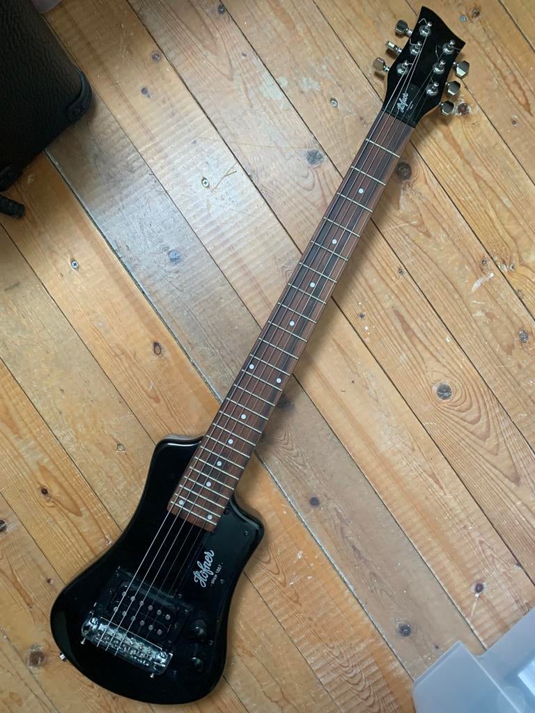Hofner reisgitaar travelgitaar, Muziek en Instrumenten, Snaarinstrumenten | Gitaren | Elektrisch, Ophalen of Verzenden, Zo goed als nieuw