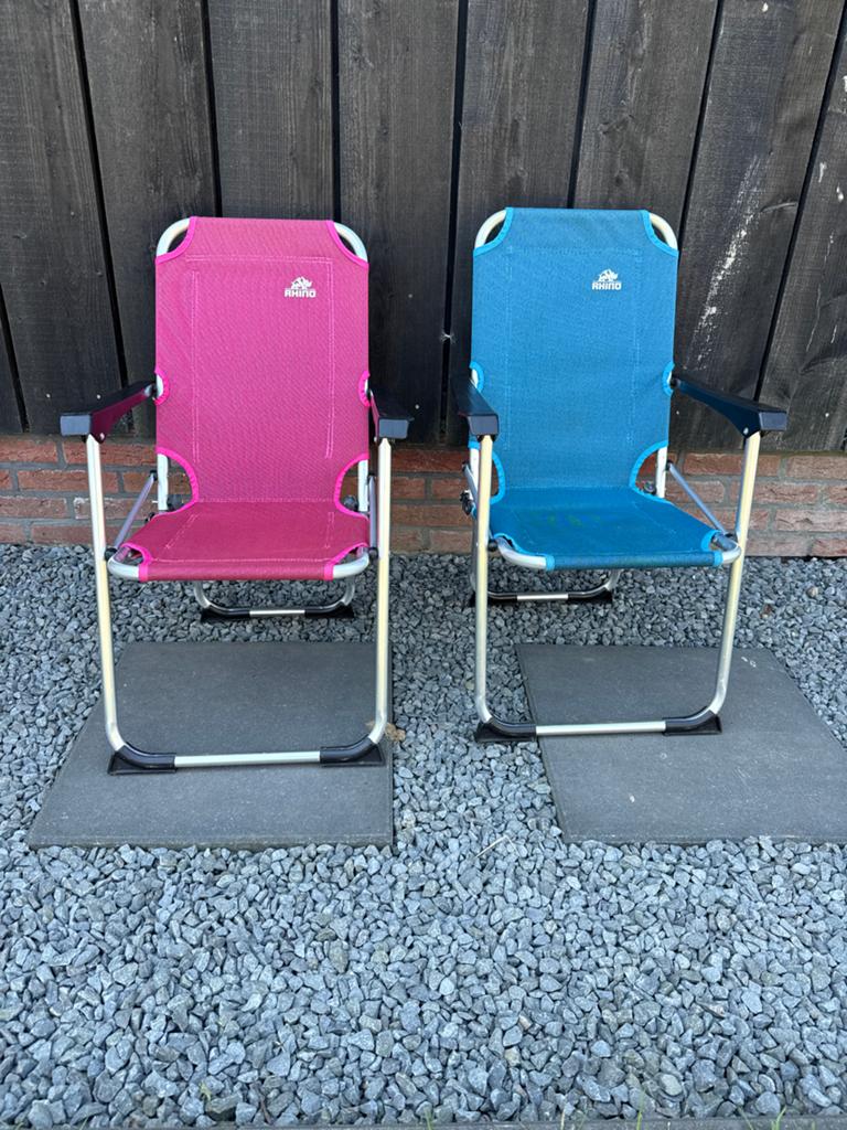 2 Rhino kindercampingstoelen - roze en blauw, Ophalen, Gebruikt, Campingstoel