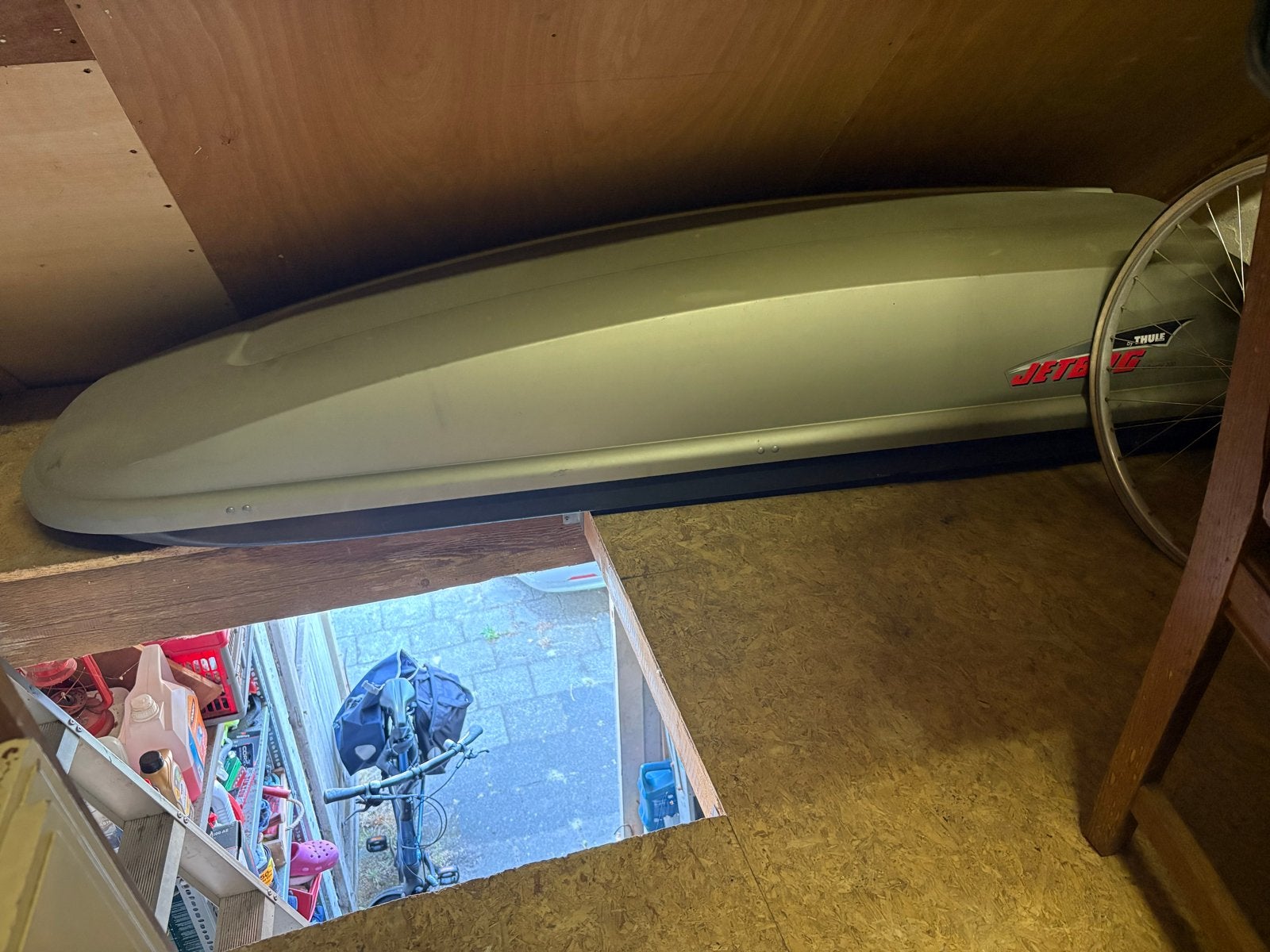 Thule Jetbag Liberty 700 Dakkoffer - Ruime Opslag, Ophalen, Gebruikt