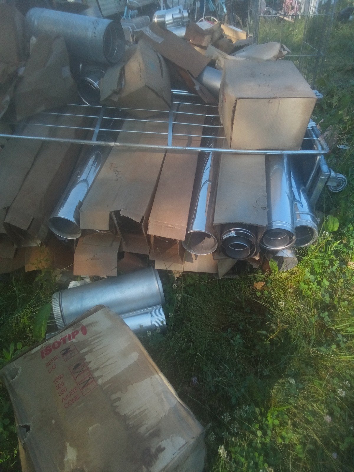 Diverse ventilatiebuizen en afzuigonderdelen, Ophalen of Verzenden, Gebruikt, Ventilator en Afzuiger