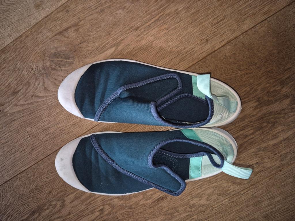 Decathlon waterschoenen maat 36-37, Kleding | Dames, Schoenen, Blauw, Overige typen, Ophalen of Verzenden, Decathlon
