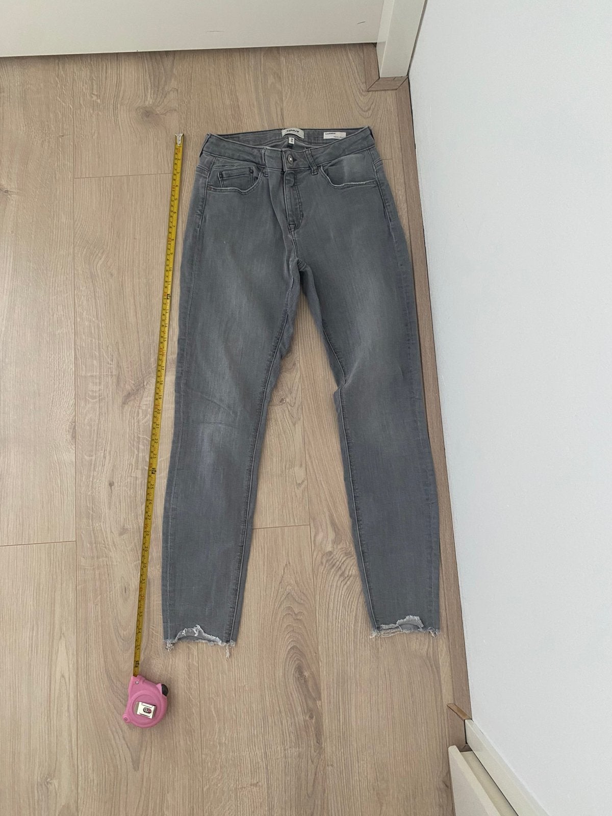 ONLY Carmen Regular Skinny Jeans - Grijs - W28/L32, Ophalen of Verzenden, Gedragen, Grijs, W28 - W29 (confectie 36)