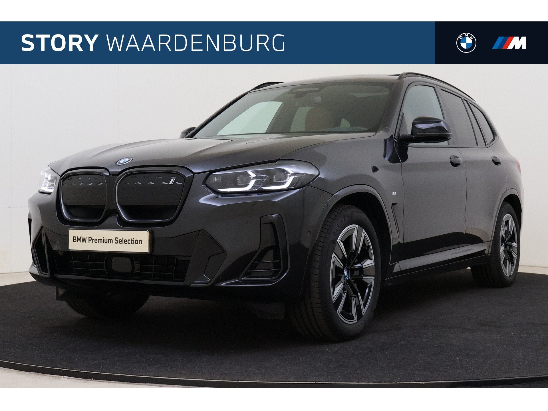 BMW iX3 Executive / Trekhaak / Sportstoelen / Adaptieve LED