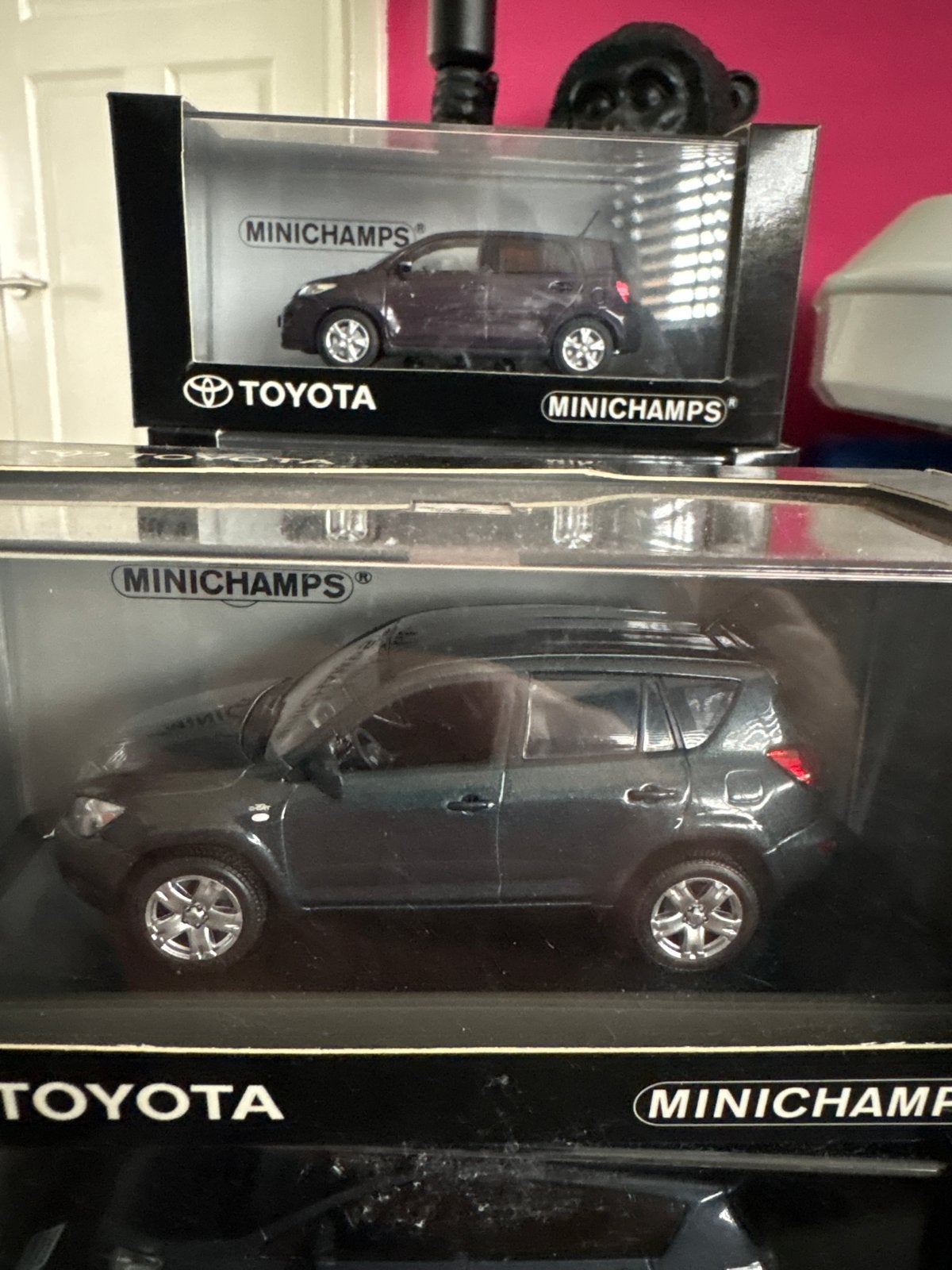 Toyota RAV4 Schaalmodel 1:43 - Minichamps, Hobby en Vrije tijd, Modelauto's | 1:43, Ophalen of Verzenden, Nieuw, Auto, MiniChamps